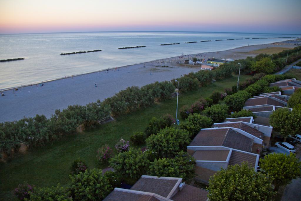 Residence Casabianca Порто-Сан-Джорджо Экстерьер фото